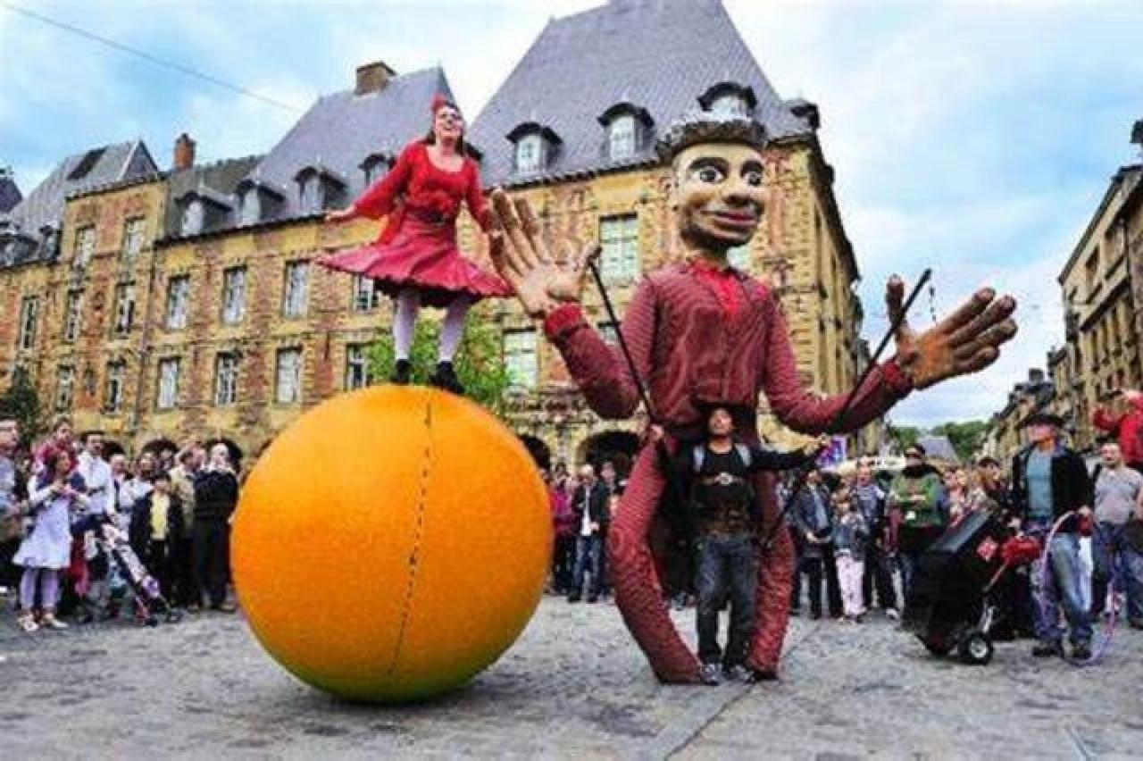 شقة Le Bourbon Hypercentre Charleville-Mézières المظهر الخارجي الصورة
