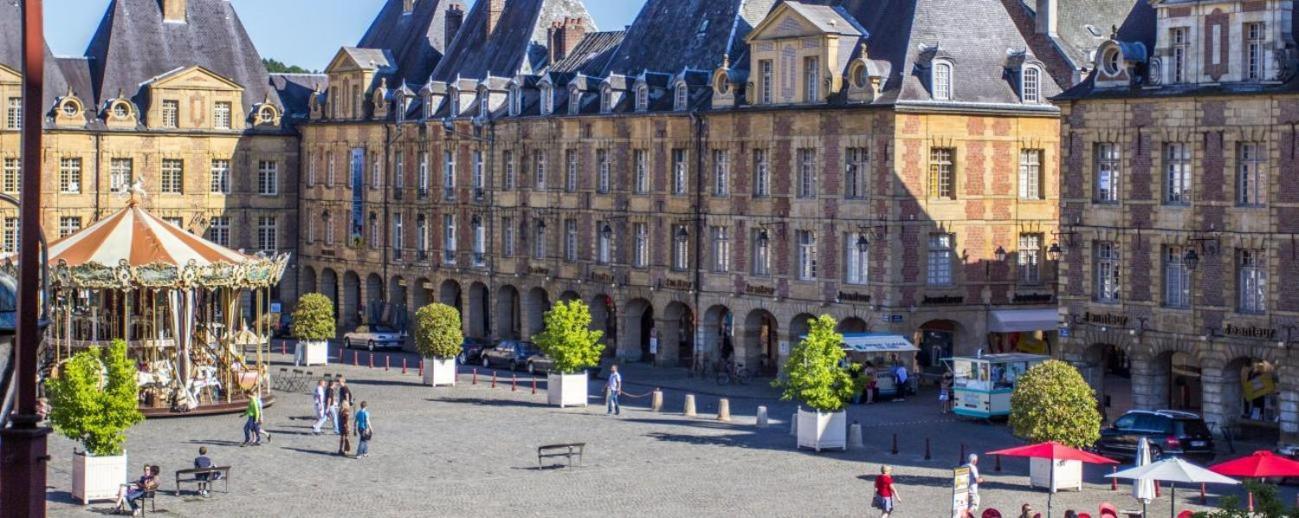 شقة Le Bourbon Hypercentre Charleville-Mézières المظهر الخارجي الصورة